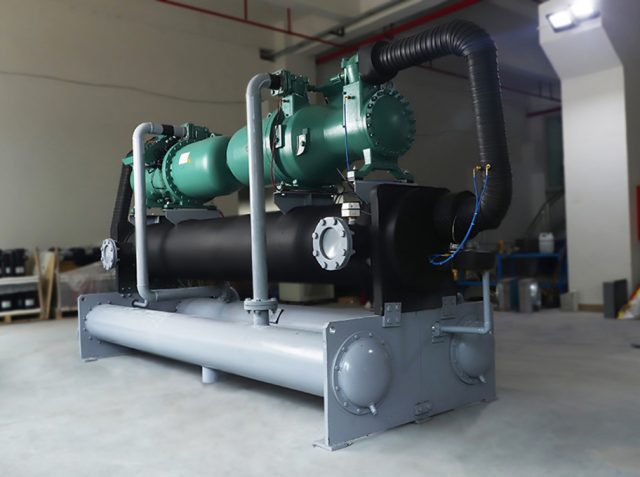 Industrial Water Cooled Screw Chiller (Double Compressor)4