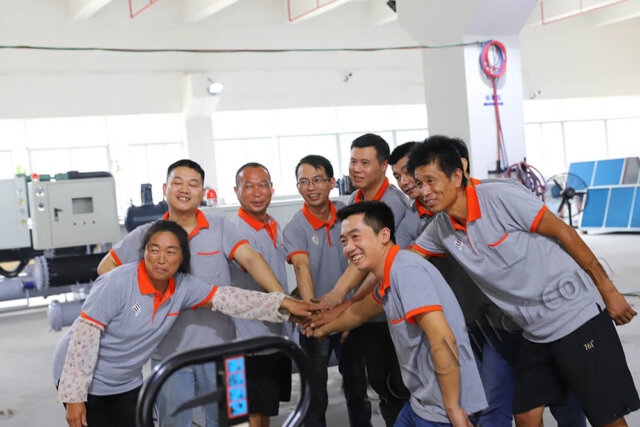 scy chiller employee group photo