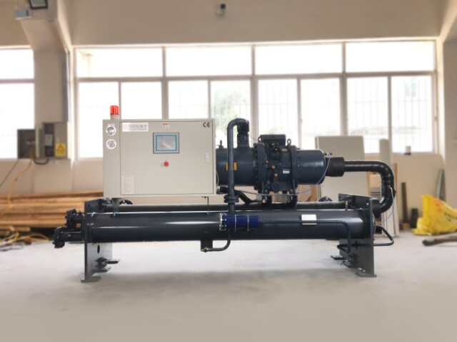 refroidisseur d'eau industriel