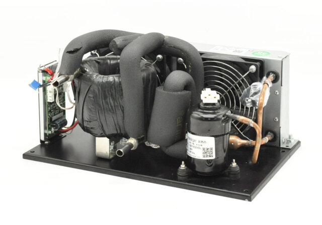 DC coaxial liquid chiller